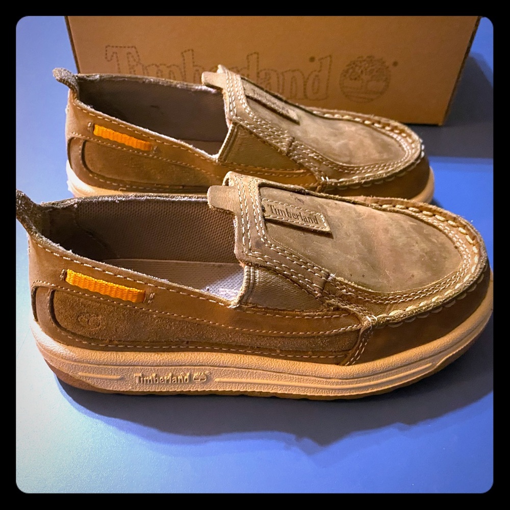 Boys Timberland slip on leather shoe size 11.5M